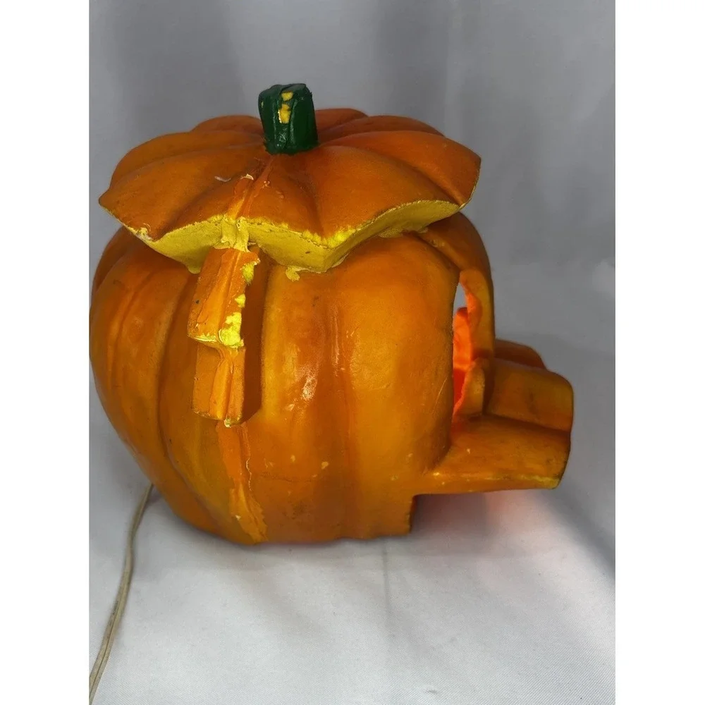 LTrendmasters 1996 Disney Light Up Halloween Head Donald Duck Hard Foam Mickey